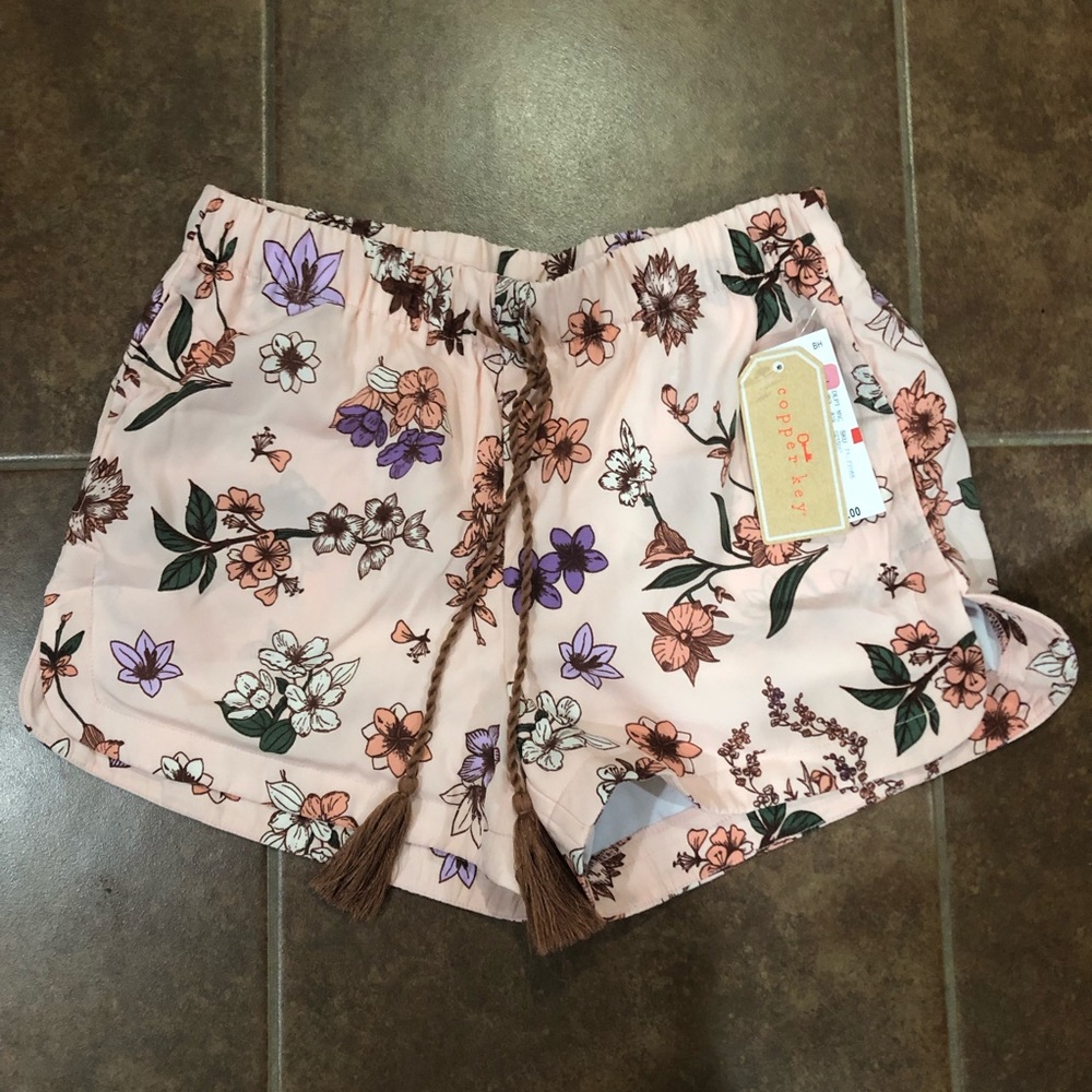 Copper Key Floral Shorts
